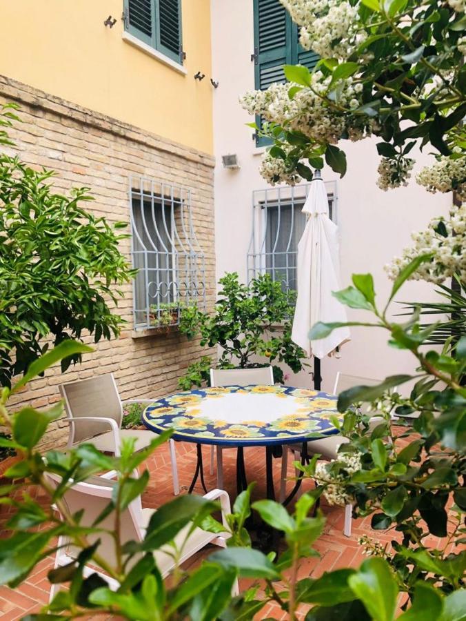 B&B La Chicca Равенна Экстерьер фото